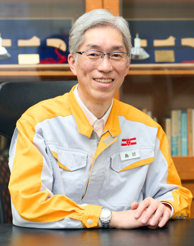 代表取締役社長 鳥居 伸吉